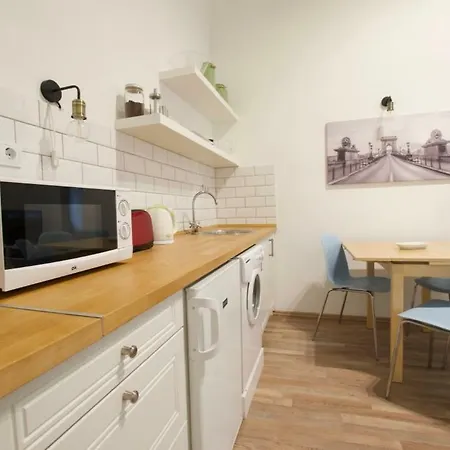 Apartamento Standard By Hi5 - Erzsebet Blv 29 Budapeste