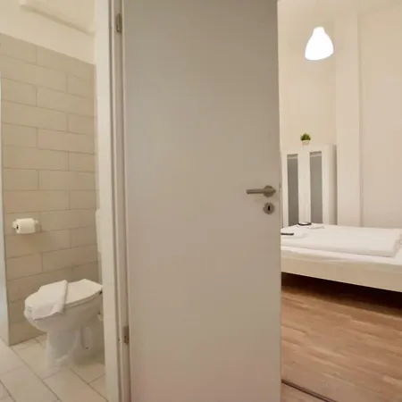 Standard By Hi5 - Erzsebet Blv 29 Budapeste